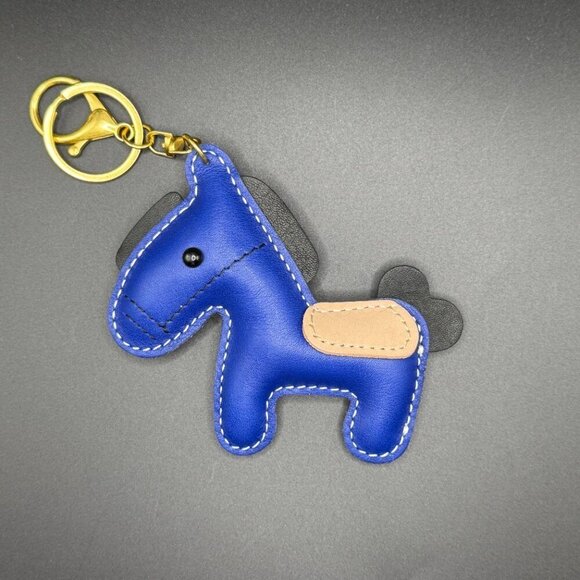 Puffy Large Horse Purse and Bag Accessory or Keychain (new 2025 style) - Picture 10 of 15